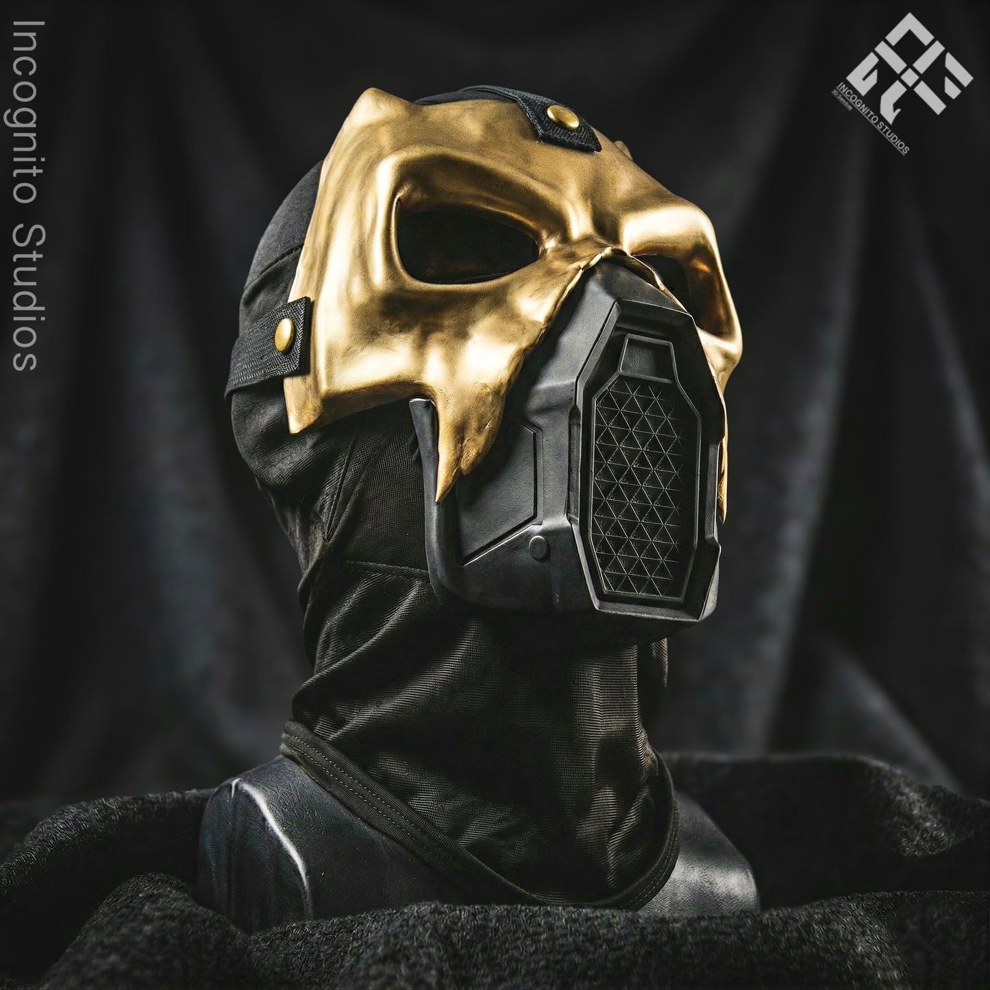Metal Phantom Pinnacle Gas Mask