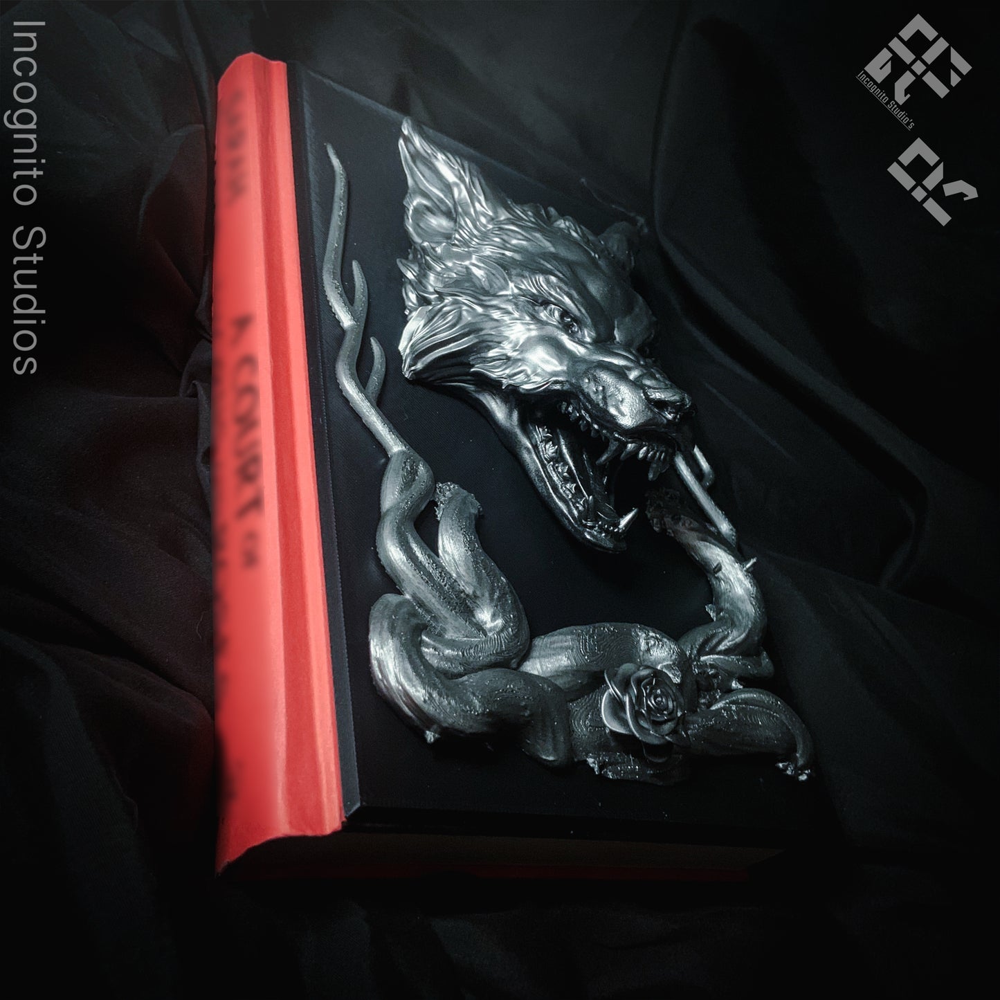 A Court of Thorns and Roses by SJM Custom Sculpted Hardcover