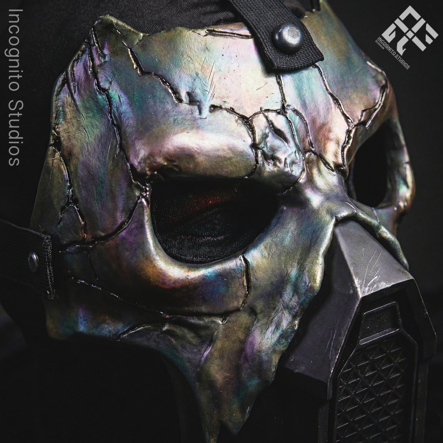 Metal Phantom Iridescent Gas Mask