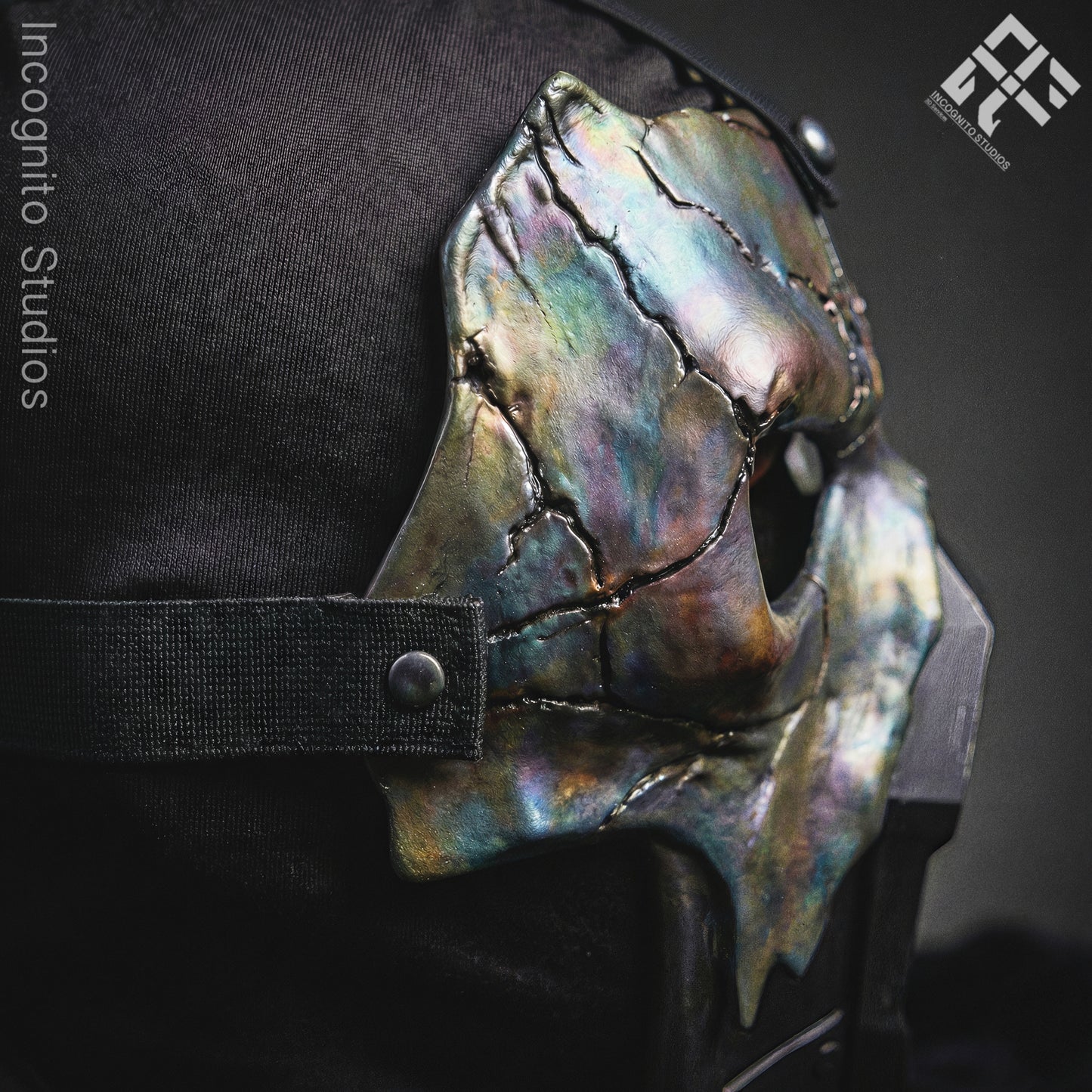 Metal Phantom Iridescent Gas Mask
