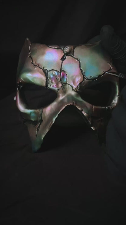 Metal Phantom Iridescent Gas Mask
